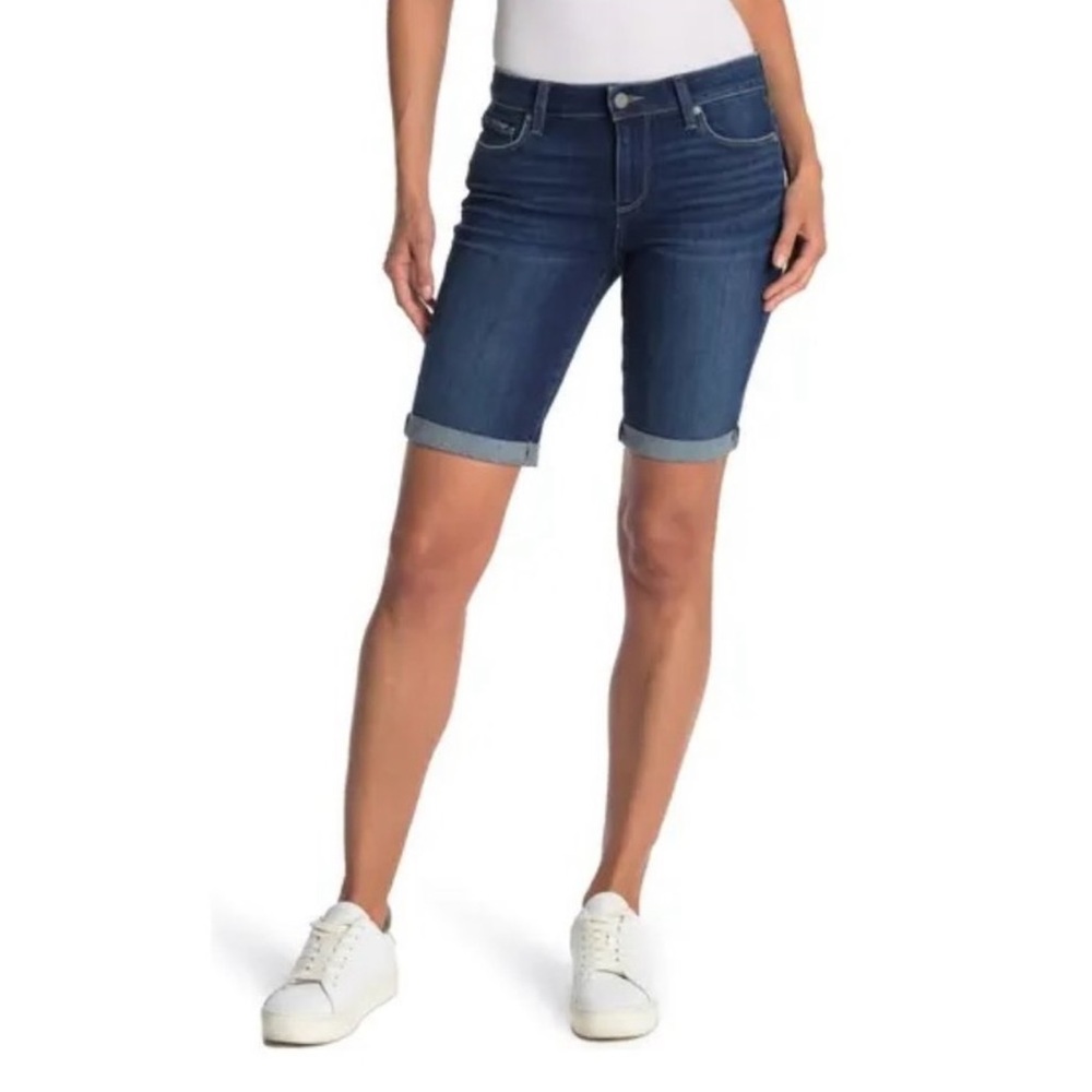 Paige Jax Knee Denim Shorts in Lorraine Size 26 NWT